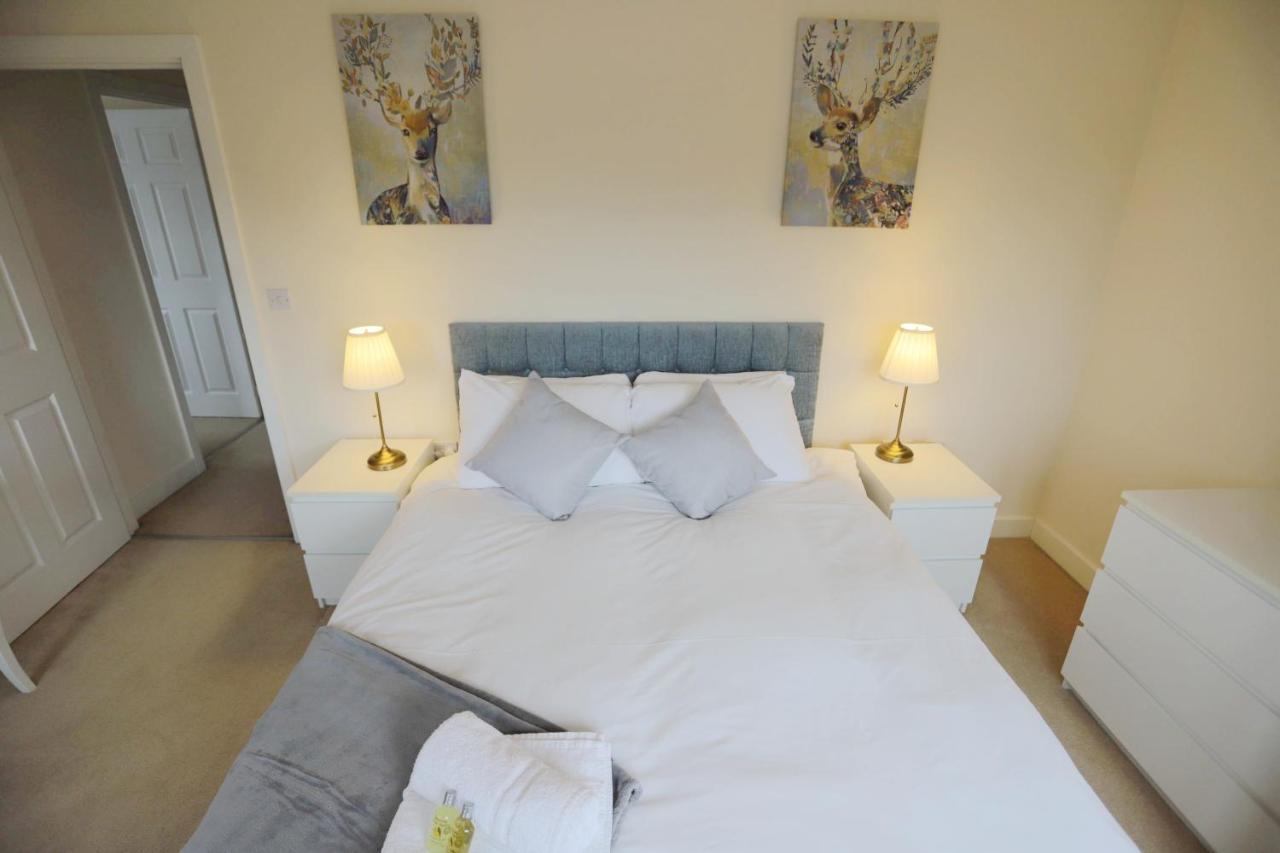 バーミンガムEasytravel Luxury Nec/Airport 3 Beds Houseアパートメント エクステリア 写真