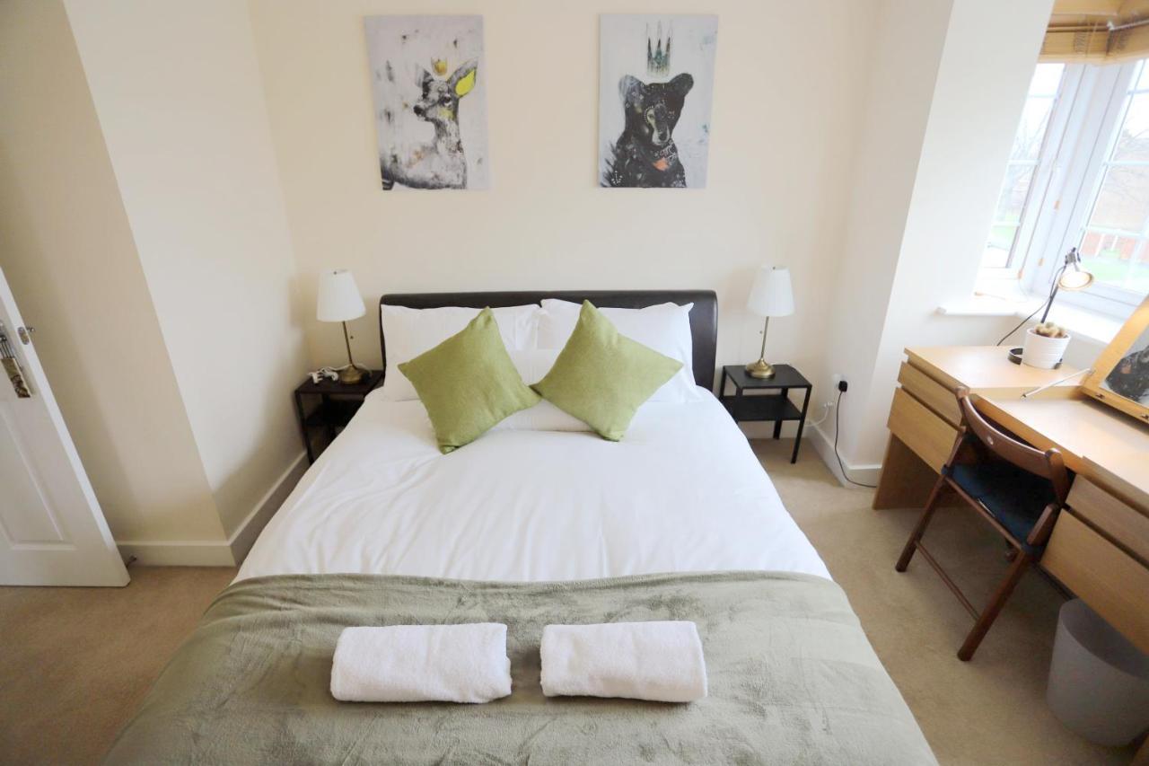 バーミンガムEasytravel Luxury Nec/Airport 3 Beds Houseアパートメント エクステリア 写真