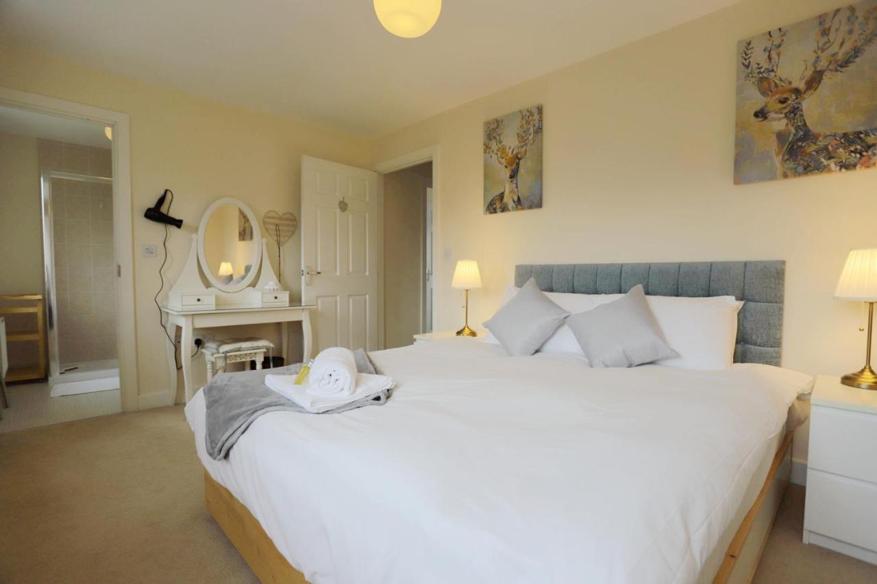 バーミンガムEasytravel Luxury Nec/Airport 3 Beds Houseアパートメント エクステリア 写真